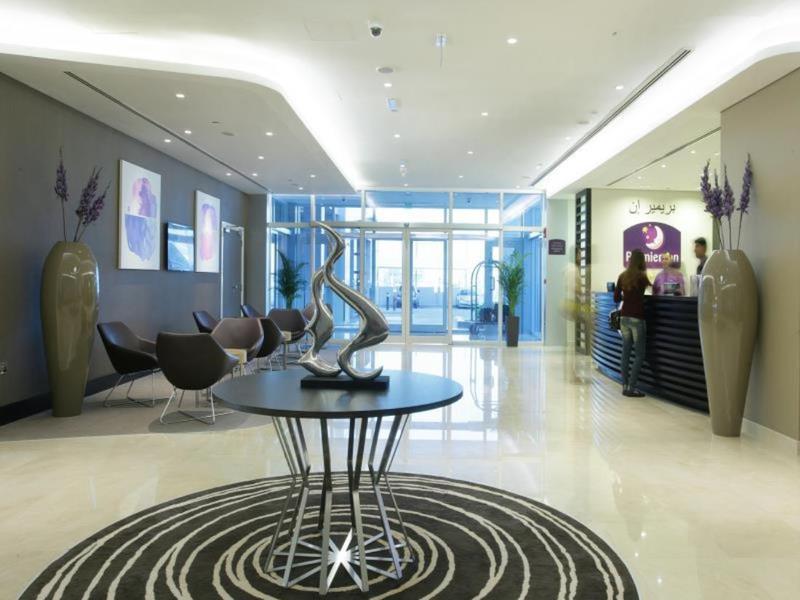 Premier Inn Abu Dhabi Capital Centre Bagian luar foto